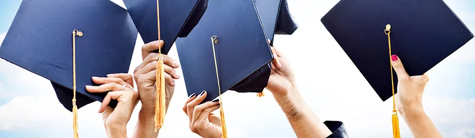 ‫راهکار CRM حوزه دانشگاهی
        <img class=